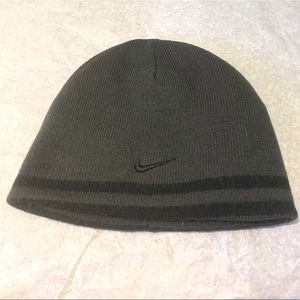 Nike Unisex Beanie with the Swoosh logo